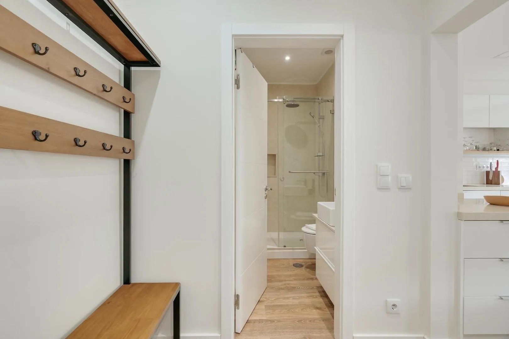 Hostwise - Flat W/ Balcony & Workspace Lisboa 0*,