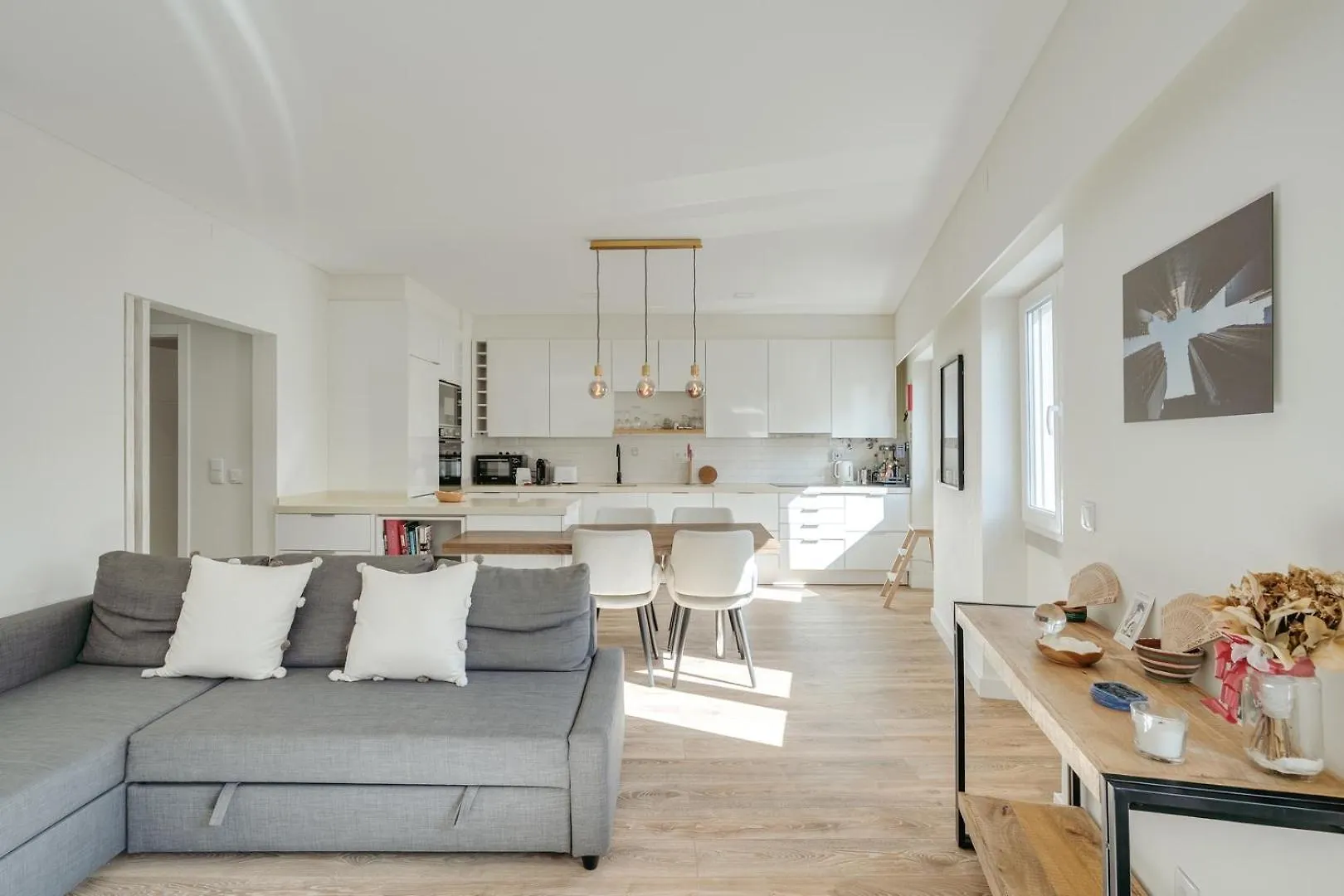 Hostwise - Flat W/ Balcony & Workspace Lisboa Daire